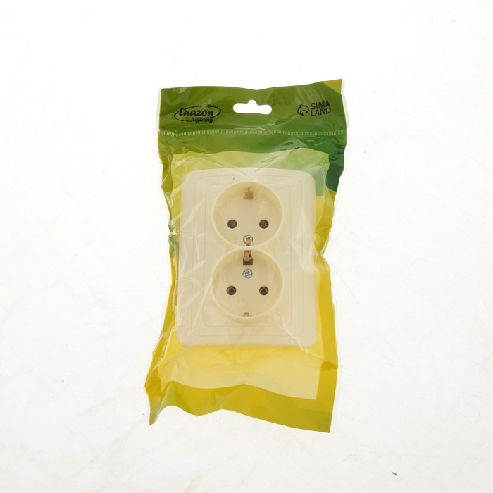 Розетка двухместная Luazon Lighting  Розетка двухместная Luazon Lighting "Орион", 16 А, скрытая, с з/к, бежевая