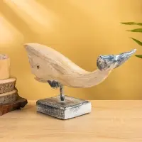 Сувенир на подставке «Кашалот», 32×17×15 см, дерево