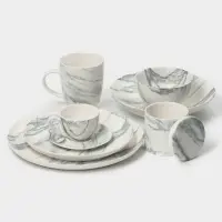 Кружки Magistro Real Marble, 400 мл, набор 2 шт., фарфор, белые