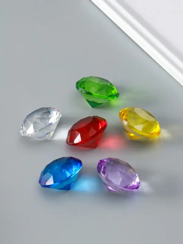 Набор фигурок стекло &laquo;Бриллианты&raquo;, 6 шт., d=4 см, в коробке, 17&times;12&times;4 см