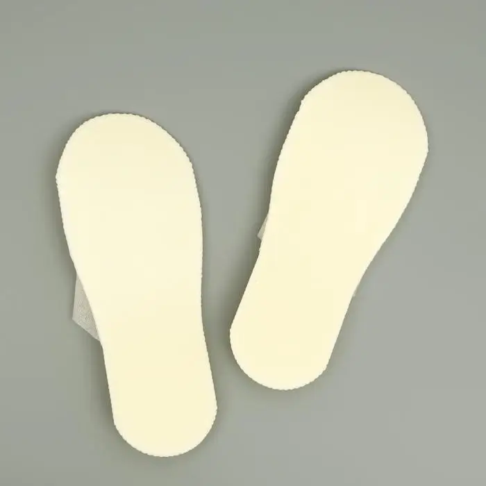 Одноразовые тапочки, Стандарт Лайт, молочные / белые, с закрытым мысом, 42 р. Одноразовые тапочки, Стандарт Лайт, молочные / белые, с закрытым мысом, 42 р.