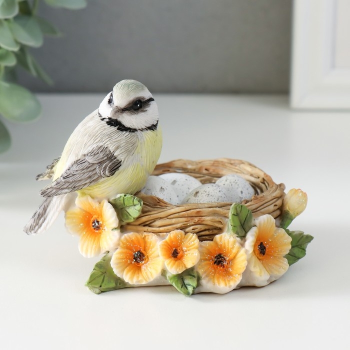 Сувенир полистоун Сувенир полистоун "Синичка в гнезде, с цветами" 11х8х7 см