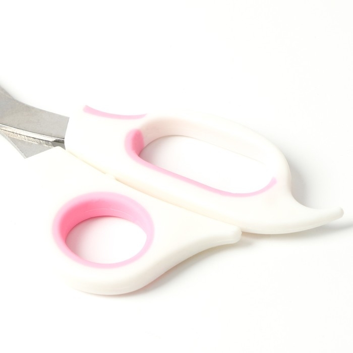 Ножницы-когтерезы средние с упором для пальца, белые с розовым Ножницы-когтерезы средние с упором для пальца, белые с розовым