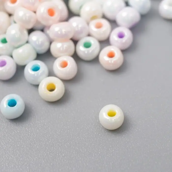 Бисер стекло 8/0  Бисер стекло 8/0 "Цветная серединка. Макарун" 10 гр