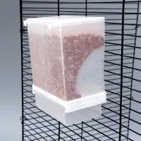 Автокормушка для птиц &laquo;Пижон&raquo;, 8.5&times;8&times;15.4 см, пластик, белая