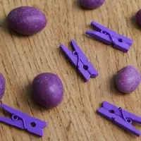 Прищепки для декора, набор 50 шт., фиолетовые &mdash; 2.5 см