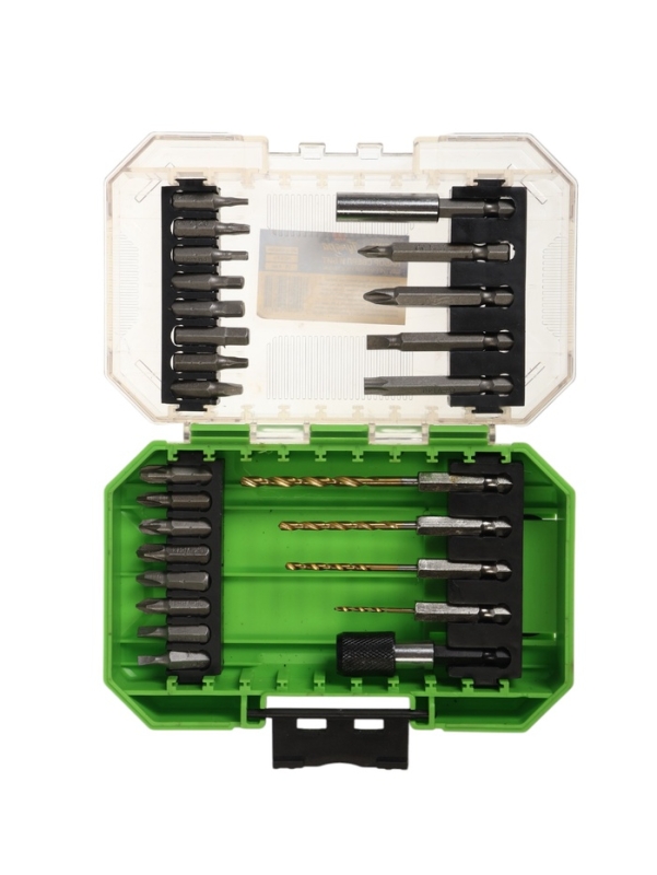 Набор сверл и бит ТУНДРА, HSS-Tin, шестигранный хвостовик, 1.5 - 4 мм, 26 предметов Набор сверл и бит ТУНДРА, HSS-Tin, шестигранный хвостовик, 1.5 - 4 мм, 26 предметов