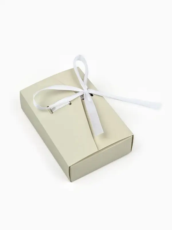 Коробка под бижутерию «Бежевая», 12 х 8.5 х 3 см Коробка под бижутерию «Бежевая», 12 х 8.5 х 3 см