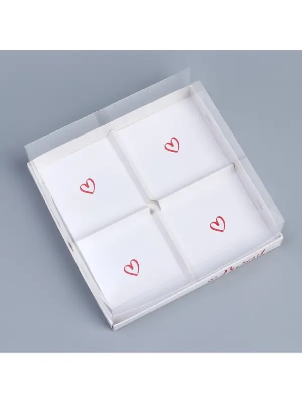 Коробка кондитерская для муссовых пирожных &laquo;Подарок&raquo;, 17.8&times;17.8&times;6.5 см