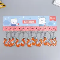 Брелок ПВХ "Белочка с подарком" мягкий 3х4 см