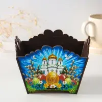Конфетница квадратная или подставка под пасхальный кулич №4.  10х13х13,5 см