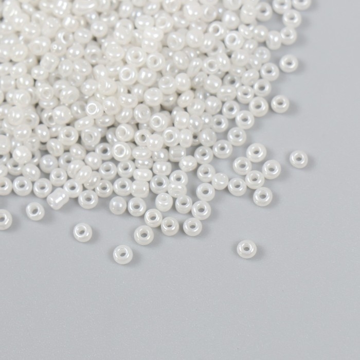 Бисер  Бисер "Астра"  11/0, 20 гр (141 белый/жемчужный)