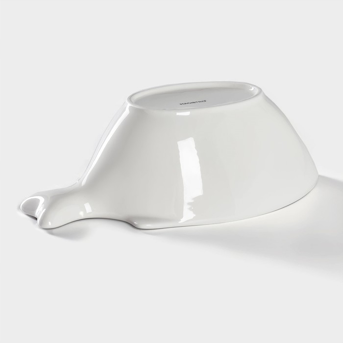 Салатник фарфоровый Magistro «Рыбка», 1 л, 26,5×15×8,5 см, цвет белый