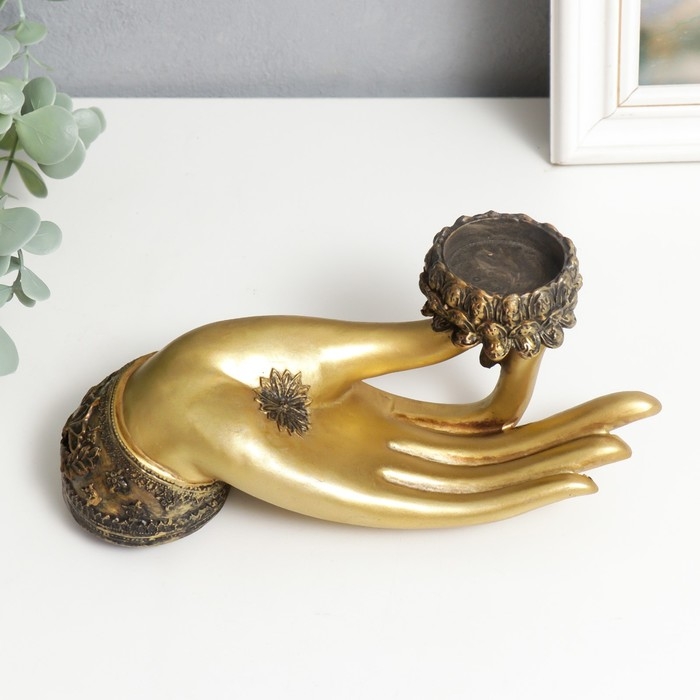 Подсвечник полистоун на 1 свечу Подсвечник полистоун на 1 свечу "Рука с лотосом" 9,4х21,5х7 см