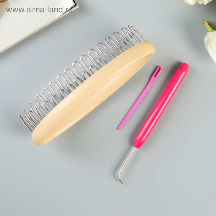 Набор устройств для вязания носков 13,8х5,5х3,2 см (подставка 1,5 см) + игла и крючок Набор устройств для вязания носков 13,8х5,5х3,2 см (подставка 1,5 см) + игла и крючок