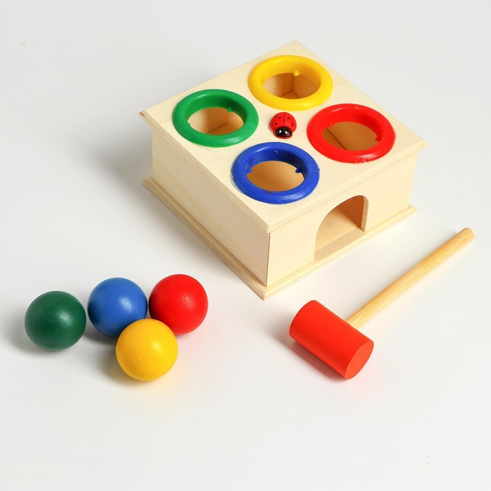 Стучалка квадратная  Стучалка квадратная "Божья коровка" 4 шарика: 3 см, молоточек