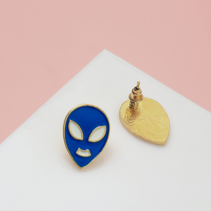 Серьги «Инопланетяне», цвет сине-белый в золоте Серьги «Инопланетяне», цвет сине-белый в золоте