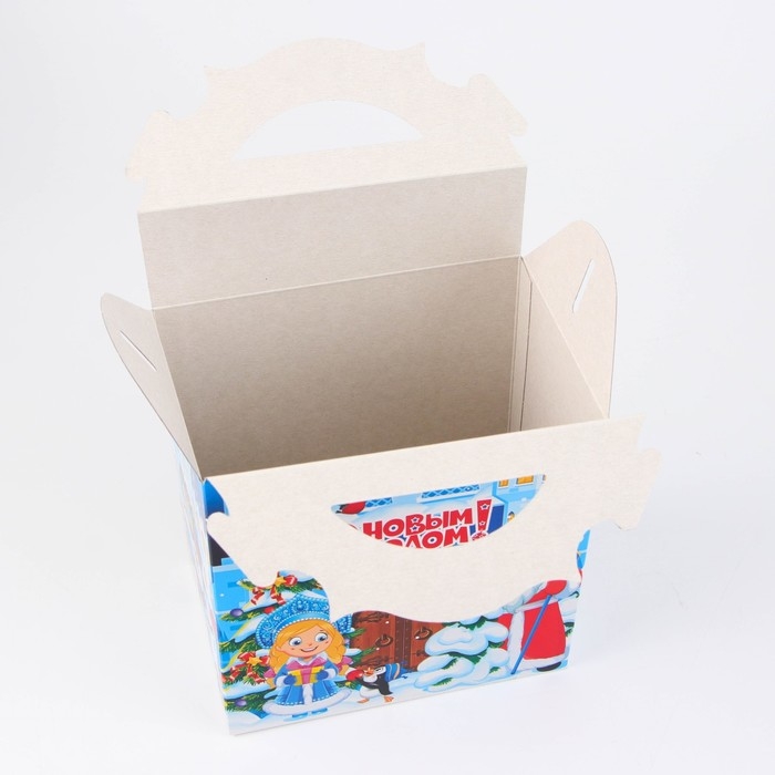 Новый год. Коробка подарочная новогодняя Ларец Новый год. Коробка подарочная новогодняя Ларец "Крепость" 18,2 х 11,5 х 26 см.