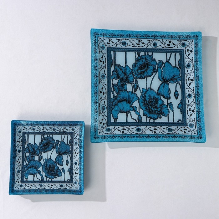 Набор столовый «Маки», 7 предметов: 30×30 см - 1 шт, 18×18 см - 6 шт, цвет голубой Набор столовый «Маки», 7 предметов: 30×30 см - 1 шт, 18×18 см - 6 шт, цвет голубой