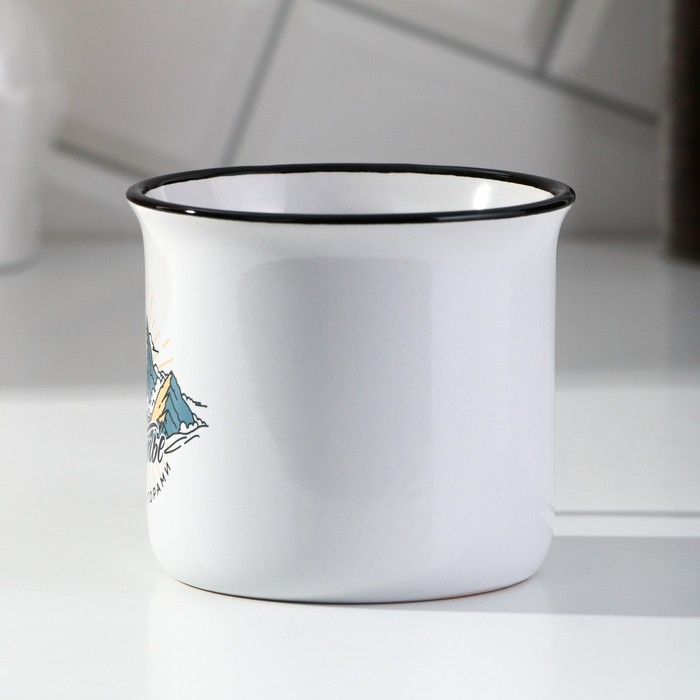 Кружка керамическая «Счастье не за горами», 450 мл, цвет белый Кружка керамическая «Счастье не за горами», 450 мл, цвет белый