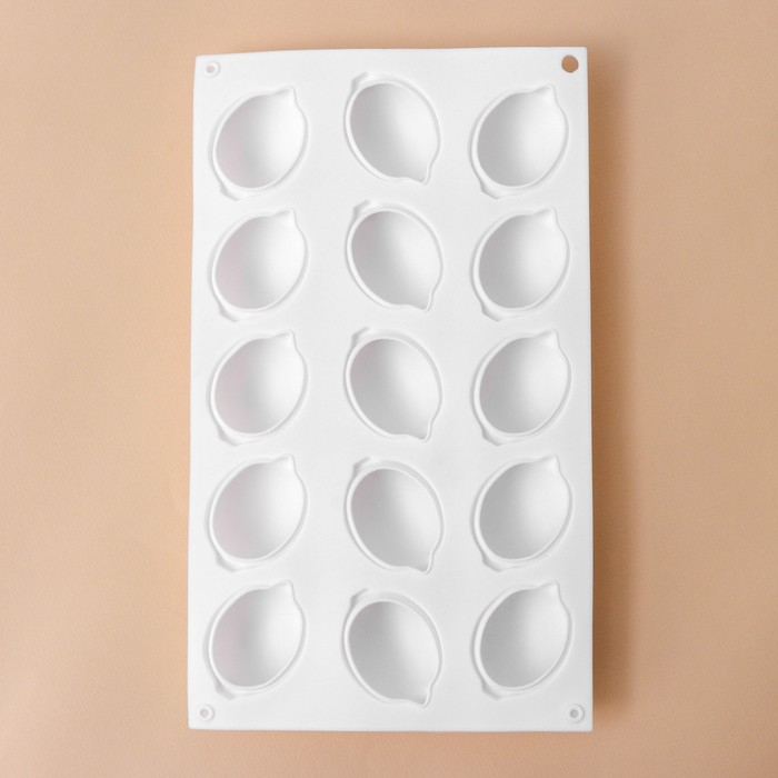 Форма для муссовых десертов и выпечки KONFINETTA «Лимоны», силикон, 29×17×3 см, 15 ячеек (5,5×4 см), цвет белый Форма для муссовых десертов и выпечки KONFINETTA «Лимоны», силикон, 29×17×3 см, 15 ячеек (5,5×4 см), цвет белый