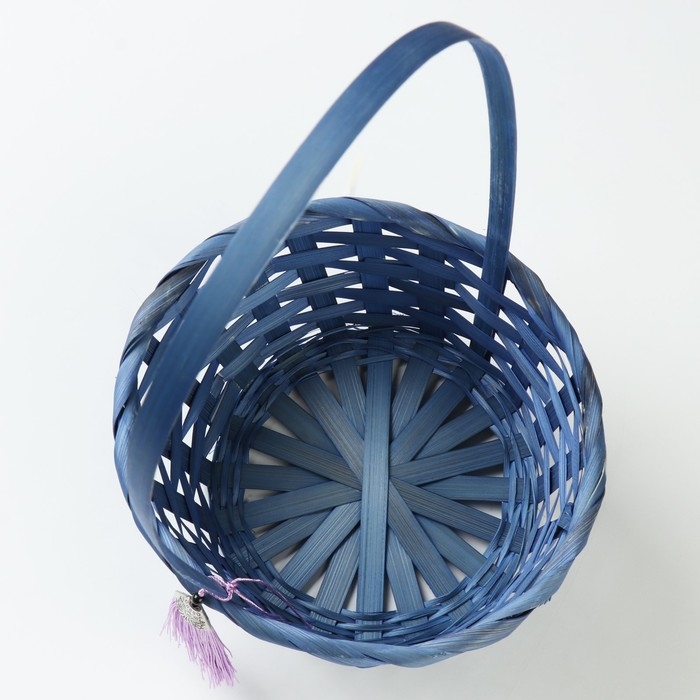 Корзина плетеная, D19 х 9 х 32 см, синяя, бамбук Корзина плетеная, D19 х 9 х 32 см, синяя, бамбук