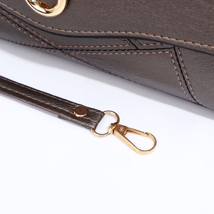 Сумка-клатч на магните, длинный ремень, цвет бронзовый Сумка-клатч на магните, длинный ремень, цвет бронзовый