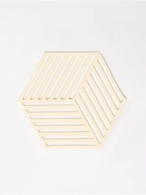 Подставка под горячее, под кружку, силикон 13&times;11.5&times;0.3 см, белая