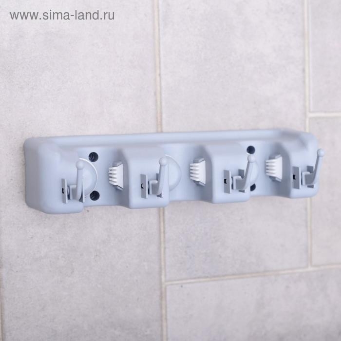 Держатель для уборочного инвентаря с крючками Доляна, 26×6×10 см, цвет серый Держатель для уборочного инвентаря с крючками Доляна, 26×6×10 см, цвет серый