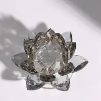 Сувенир стекло "Лотос серая дымка" 7,5х8,5х5 см