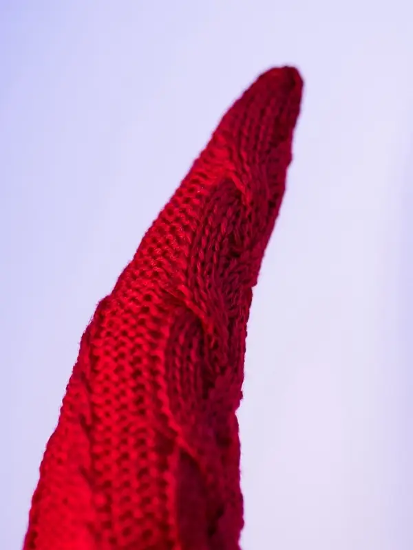 Фигура текстиль «Гном в красном» 55 см, 1 LED, от батареек AG13×3, свечение тёплое белое Фигура текстиль «Гном в красном» 55 см, 1 LED, от батареек AG13×3, свечение тёплое белое