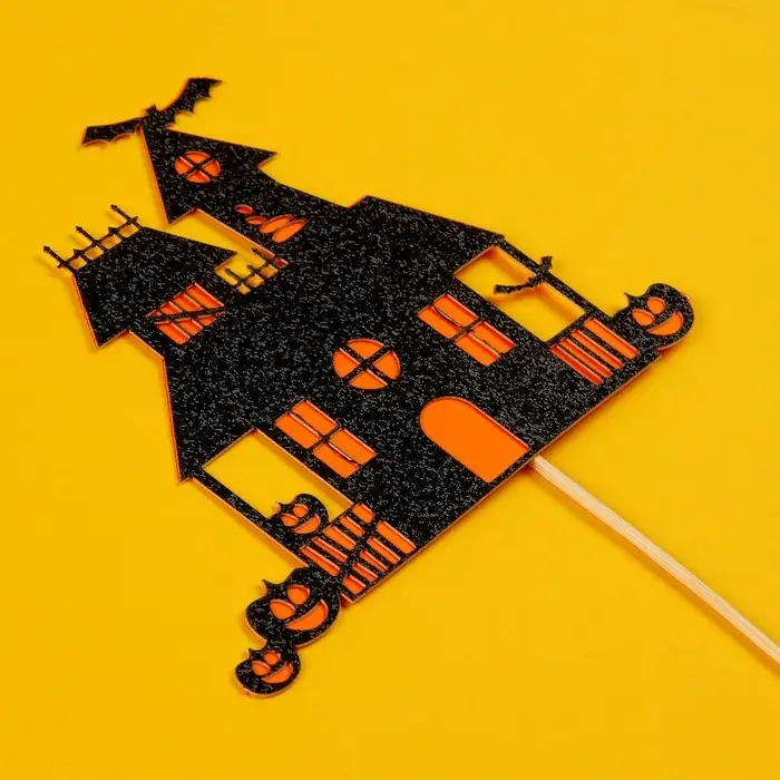 Топпер для торта &laquo;Чёрный замок&raquo;