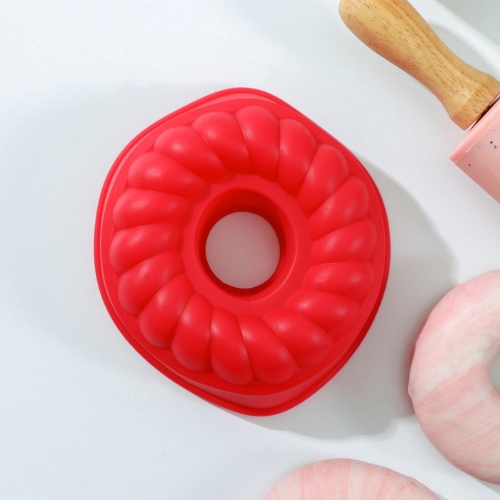 Форма для выпечки «Немецкий кекс. Косичка», силикон, d=11 см, цвет МИКС Форма для выпечки «Немецкий кекс. Косичка», силикон, d=11 см, цвет МИКС