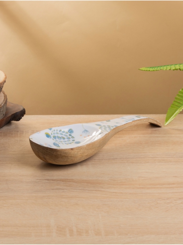 Подставка под ложку Подставка под ложку "Черепаха и цветы" дерево манго 25,5х9х3,8 см