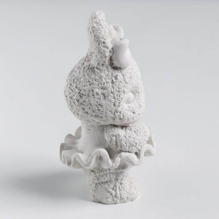 Молд силиконовый Молд силиконовый "Зайчик в юбочке" 8х4,5х4,5см МИКС