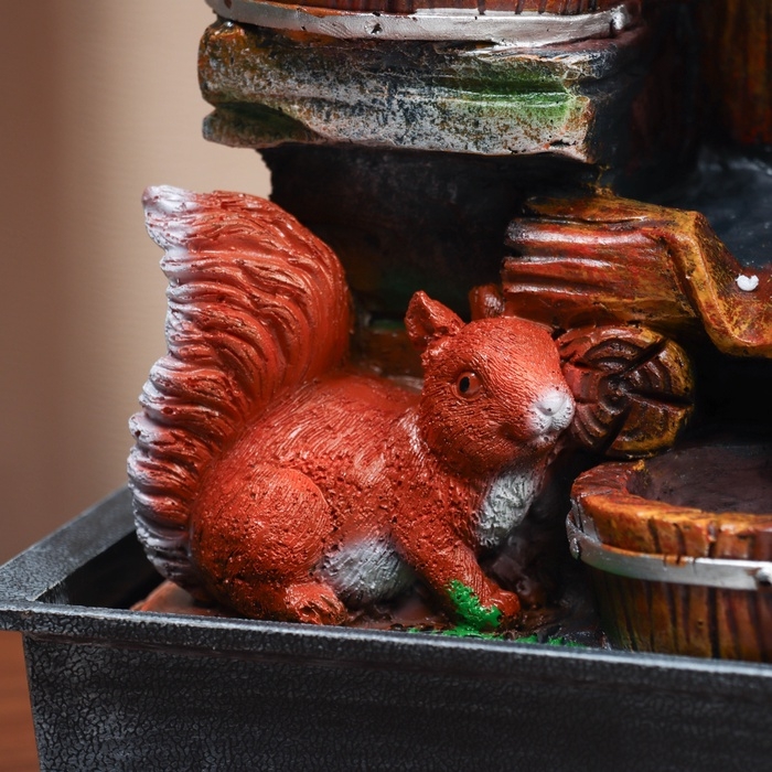 Фонтан Фонтан "Белочки у бочек" 28х21 см (с подсветкой)