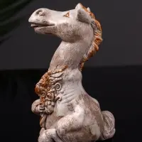 Фигурка гипс &laquo;Конь с букетом&raquo;, 11 см, бежевая