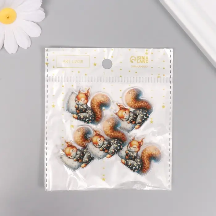 Декор для творчества акрил Декор для творчества акрил "Бельчонок в пижамке сладко спит на подушке" 2,9х3,4х0,3 см