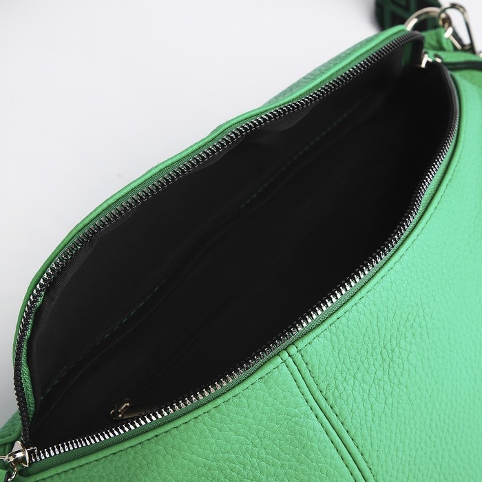 Сумка кросс-боди на молнии, цвет зелёный Сумка кросс-боди на молнии, цвет зелёный