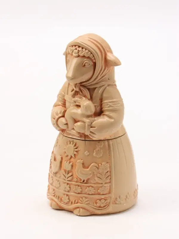 Фигурка декоративная &laquo;Коза Нюша&raquo;, 13&times;7 см, слоновая кость