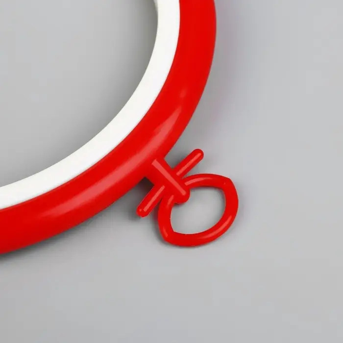 Пяльцы для вышивания с подвесом, пластиковая, d=9/11.5 см, МИКС