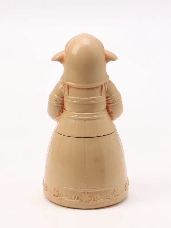 Фигурка декоративная &laquo;Коза Нюша&raquo;, 13&times;7 см, слоновая кость