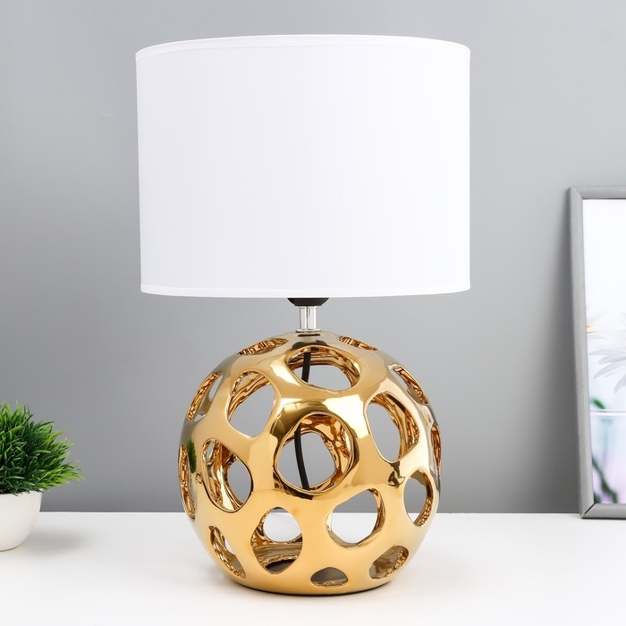 Настольная лампа Настольная лампа "Персея" Е27 40Вт золото 25х25х41 см RISALUX