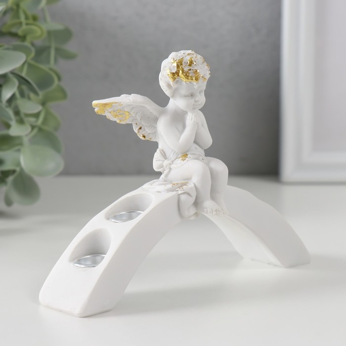 Подсвечник полистоун на 4 свечи Подсвечник полистоун на 4 свечи "Молитва ангела" d-1,2 см 10,2х13,6х5 см