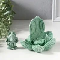 Сувенир полистоун "Лотос и Ганеша" зелёный 12,5х12,5х11 см