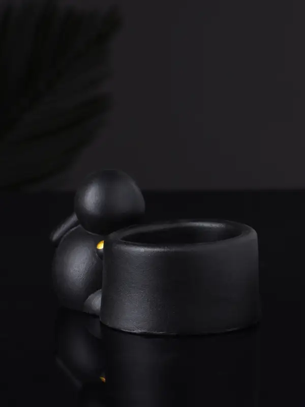 Подсвечник  Подсвечник "Заяц с чашей" 8х6х4,  черный