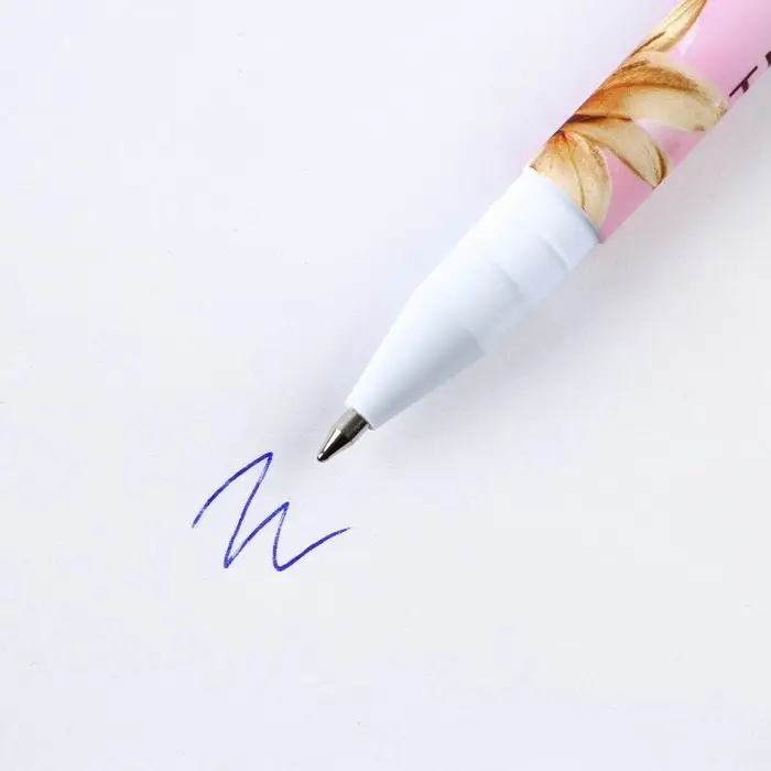 Ручка шариковая, синяя паста, 0.7 мм, с колпачком, пластик софт-тач «Ты прекрасна!» Ручка шариковая, синяя паста, 0.7 мм, с колпачком, пластик софт-тач «Ты прекрасна!»