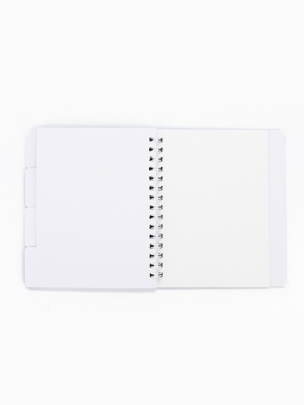 Блокнот с разделителями А6, 48 листов "Мир начинается с тебя"