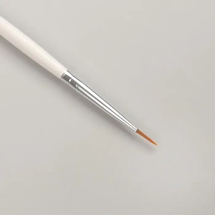 Кисть для дизайна ногтей, точечная, 18 см, d=3×8 мм, белая