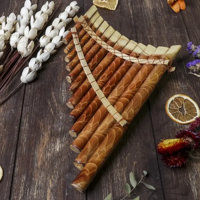 Сувенирный музыкальный инструмент  Сувенирный музыкальный инструмент "Флейта" 30х5х18 см МИКС